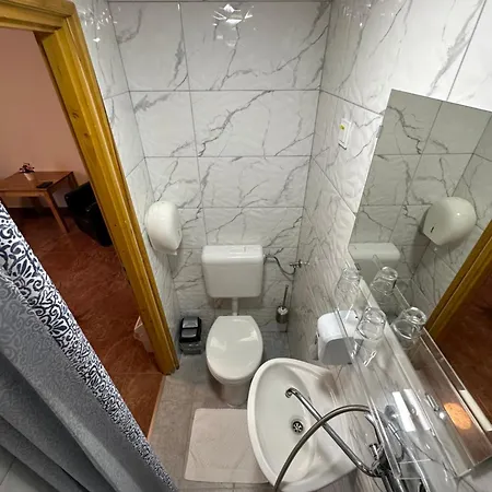 Fuerdo Panzio Oda ve Kahvaltı 3*